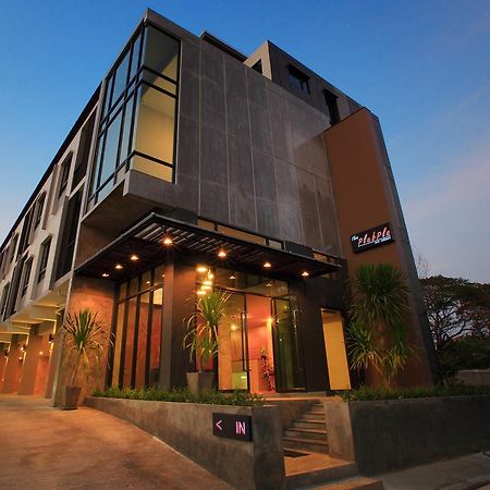 The Plubpla Serviced Apartment Bangkok Dış mekan fotoğraf