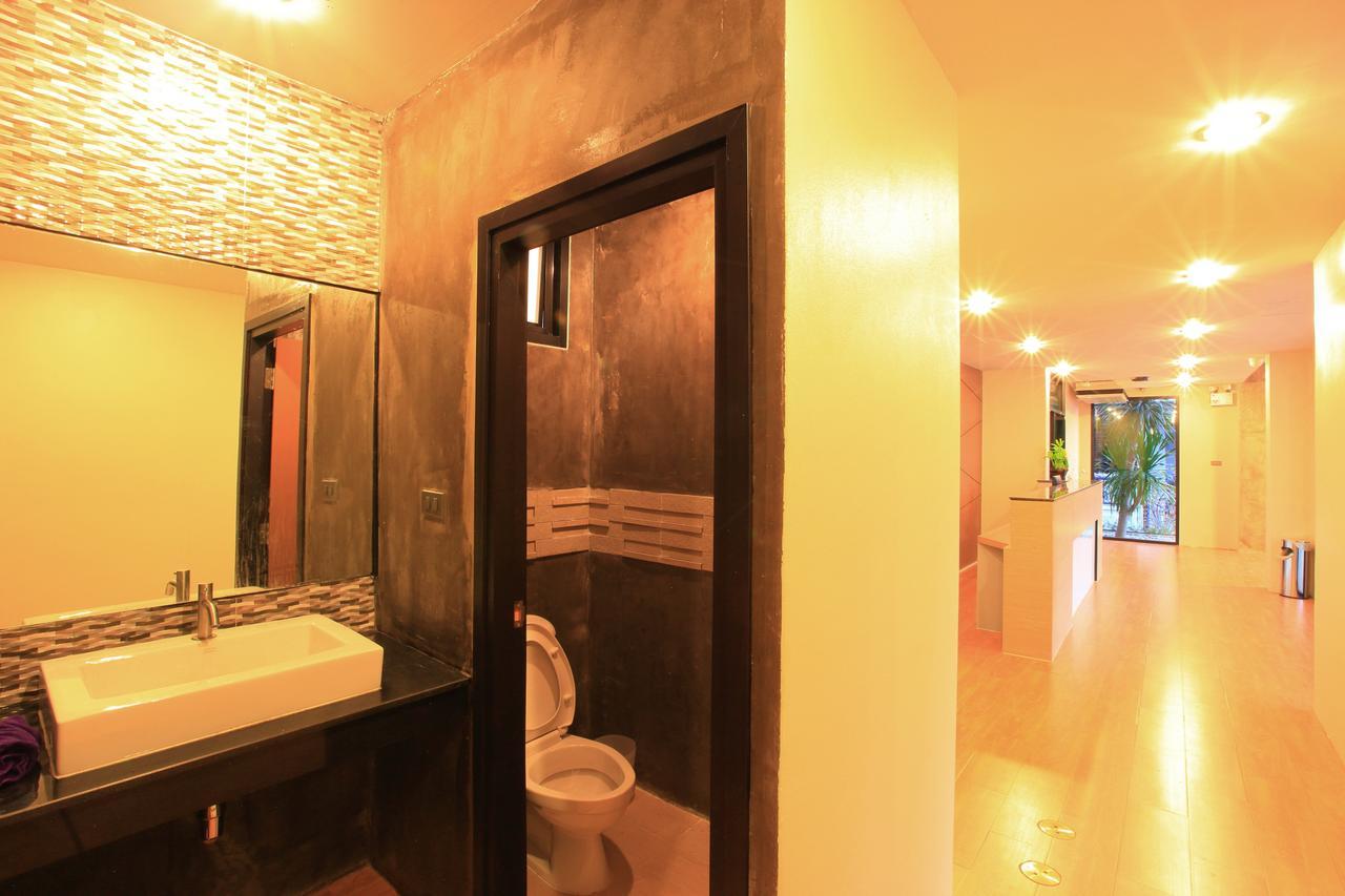 The Plubpla Serviced Apartment Bangkok Dış mekan fotoğraf